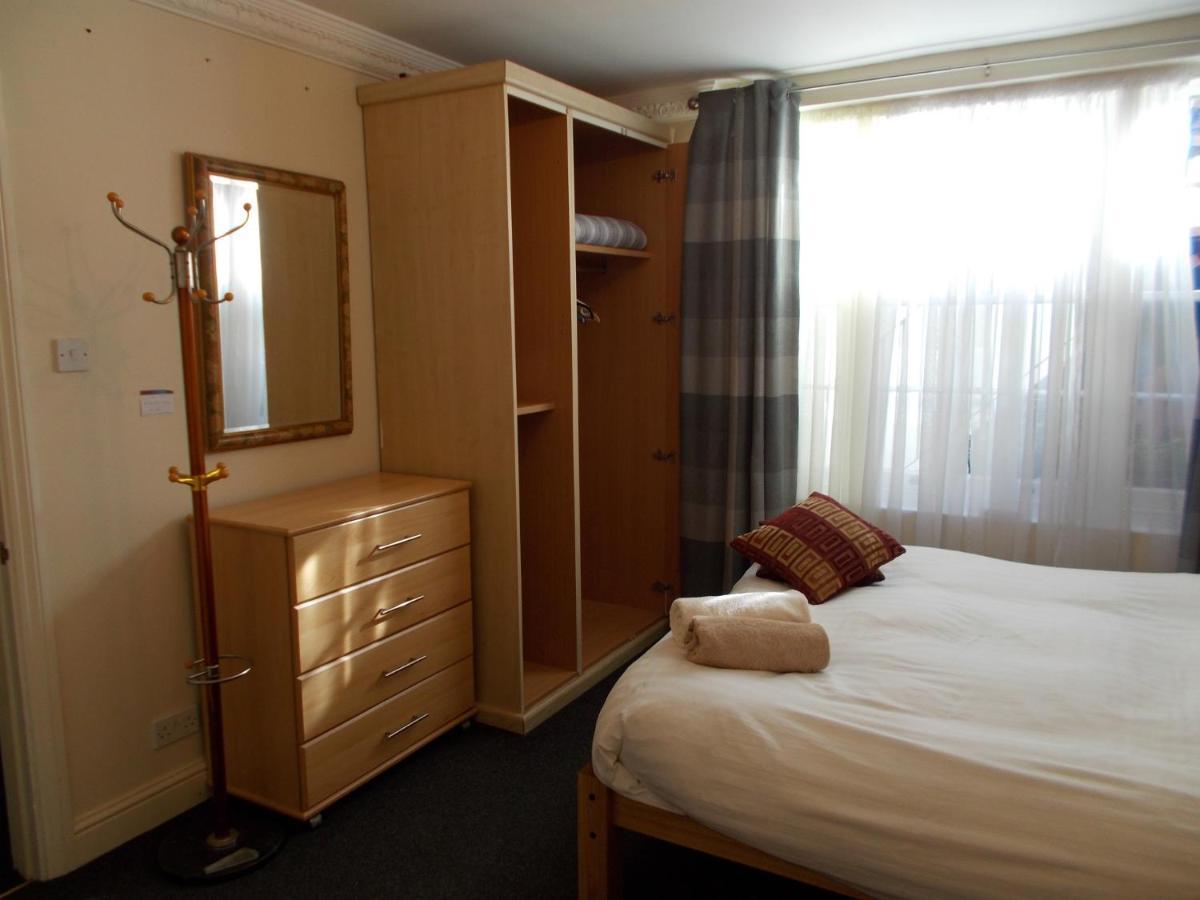 Double Room With Private Bathroom In Flat London Centre Экстерьер фото